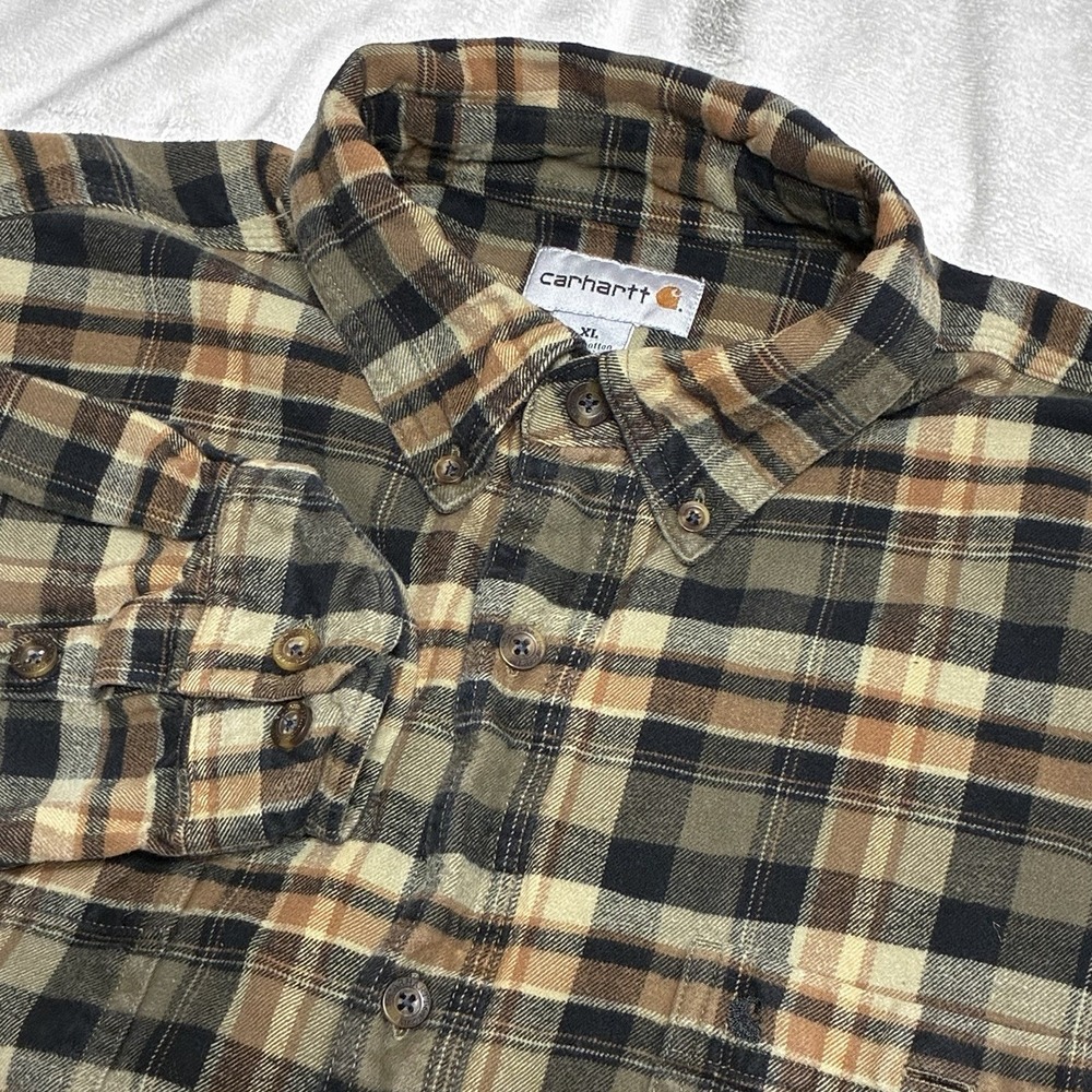 Carhartt Heavy Flannel Plaid Button Down Long Sleeve Men's XL Original Fit
